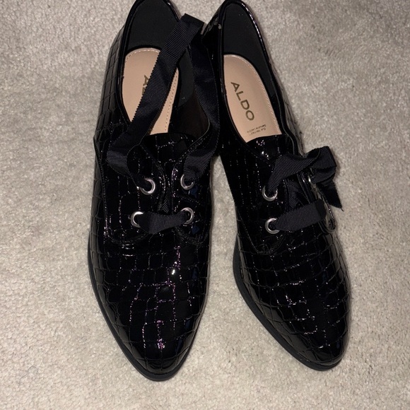 Aldo Shoes - Aldo Black Patent Croc Lace-Up Pointed Flats